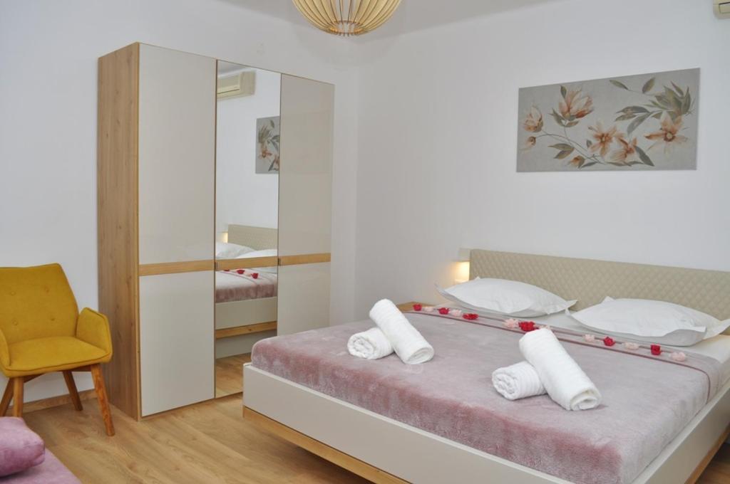 Apartments Ratko Tučepi Eksteriør bilde