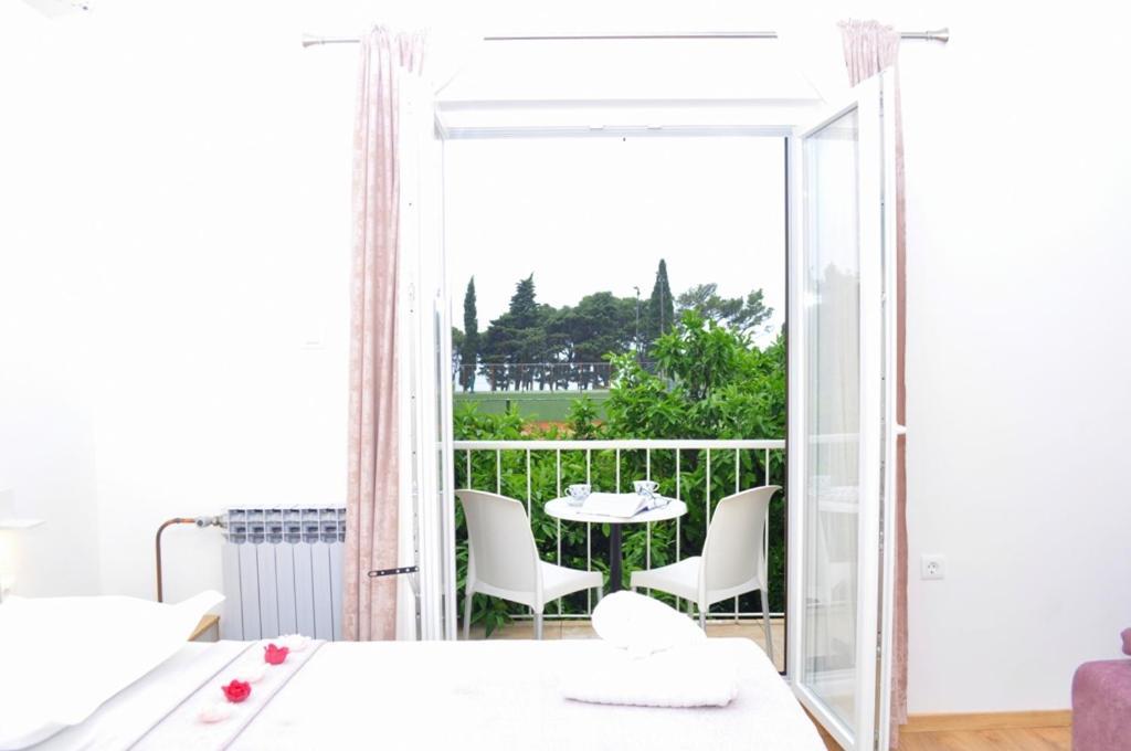Apartments Ratko Tučepi Eksteriør bilde