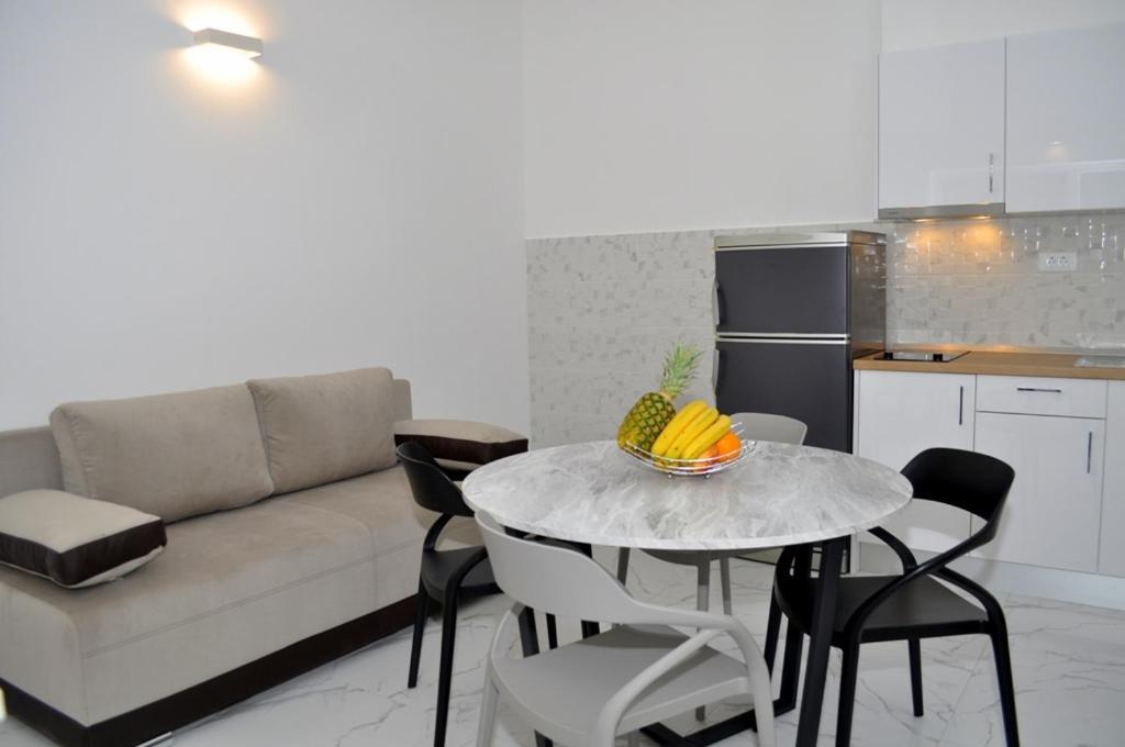 Apartments Ratko Tučepi Eksteriør bilde
