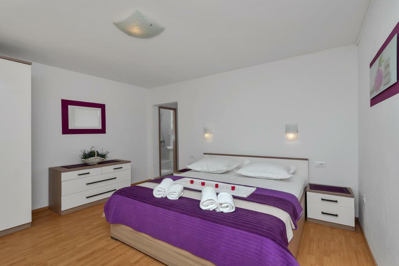 Apartments Ratko Tučepi Eksteriør bilde