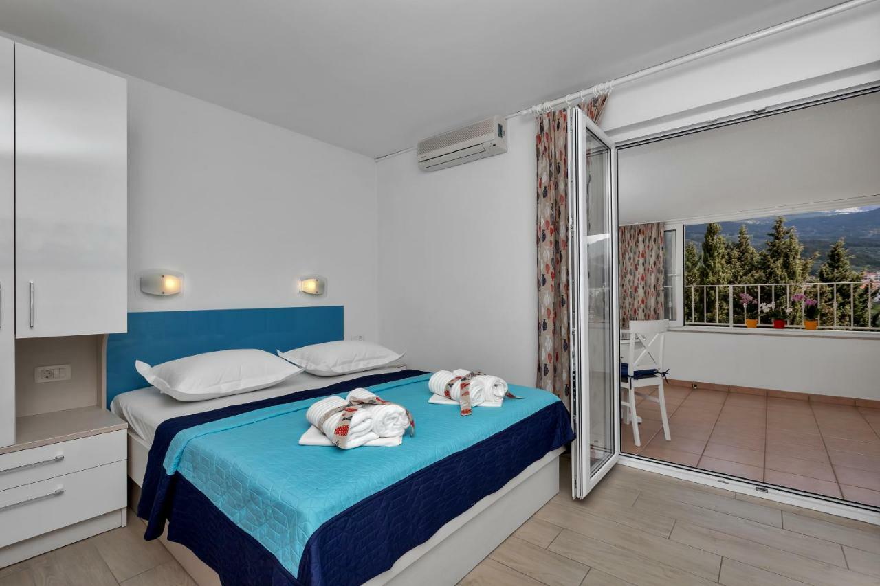 Apartments Ratko Tučepi Eksteriør bilde