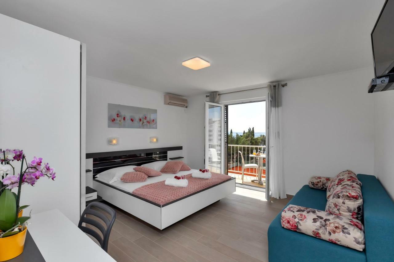 Apartments Ratko Tučepi Eksteriør bilde