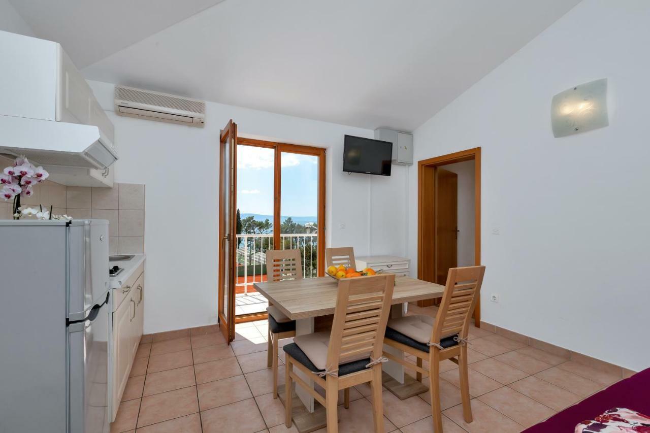 Apartments Ratko Tučepi Eksteriør bilde