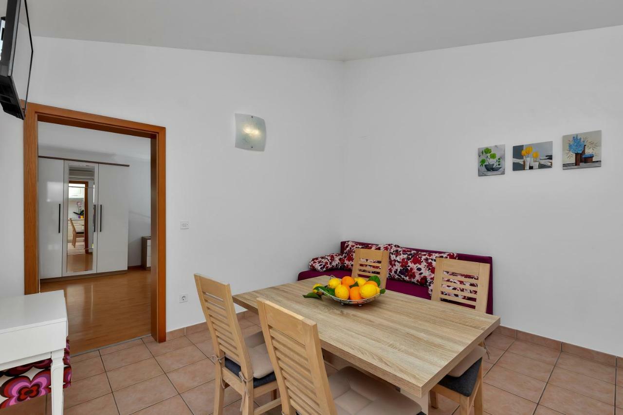 Apartments Ratko Tučepi Eksteriør bilde